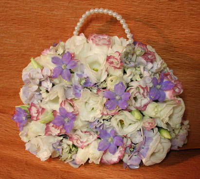 スタンド花　花束　花ギフト　花を贈る　フラワーギフト　誕生日花さやかさんバッグ