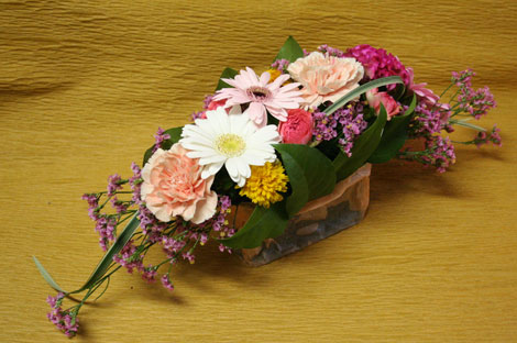 スタンド花　花束　花ギフト　花を贈る　フラワーギフト　誕生日花たなかさん　ガーベラ