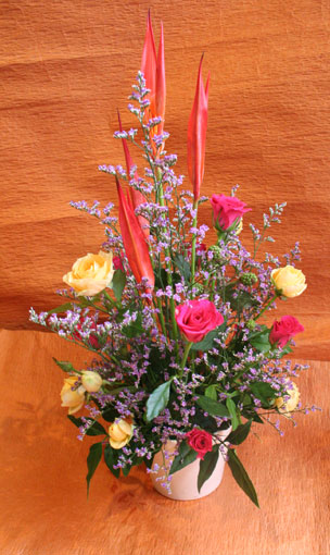 スタンド花　花束　花ギフト　花を贈る　フラワーギフト　誕生日花いさん　ヘリコニア