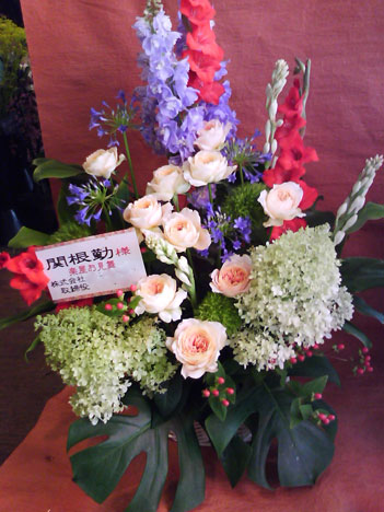 スタンド花　花束　花ギフト　花を贈る　フラワーギフト　誕生日花関根さま