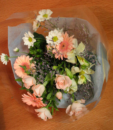 スタンド花　花束　花ギフト　花を贈る　フラワーギフト　誕生日花ますださん花束